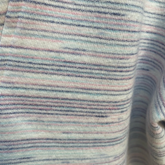 T by TALBOTS wrap neck, pullover sweatshirt,
Pink, blue & white- size PETITE XL - Picture 4 of 5